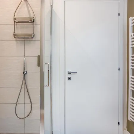 Appartamento Urban Eden Nest - Smart Oasis In The Motor Valley Modena