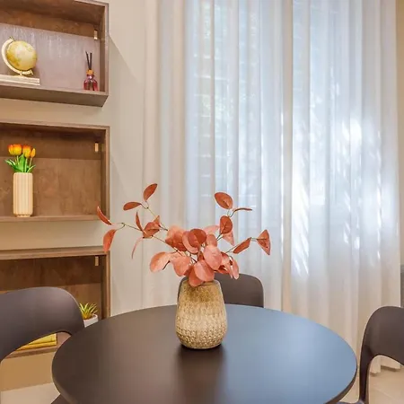 Urban Eden Nest - Smart Oasis In The Motor Valley *