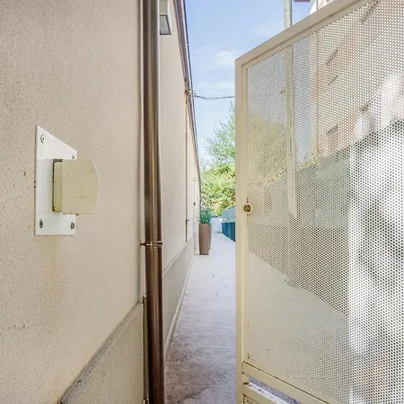 Urban Eden Nest - Smart Oasis In The Motor Valley Modena