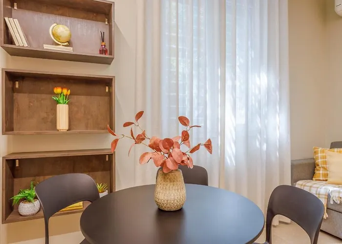 Urban Eden Nest - Smart Oasis In The Motor Valley *